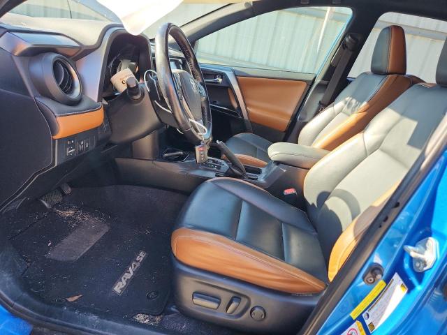 JTMNFREVXGJ074849 - 2016 TOYOTA RAV4 SE BLUE photo 7