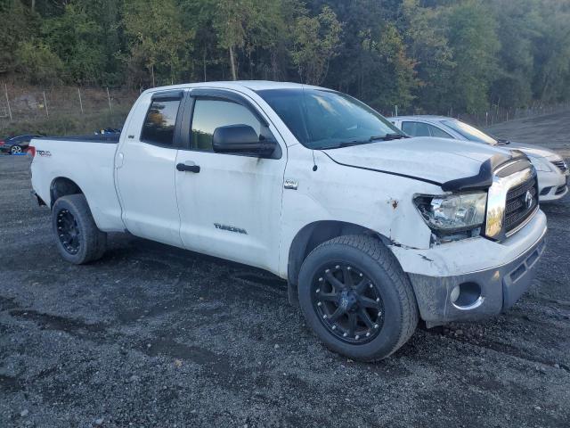 5TBBT54147S457541 - 2007 TOYOTA TUNDRA DOUBLE CAB SR5 WHITE photo 4