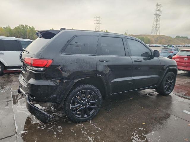 1C4RJFAG3JC342769 - 2018 JEEP GRAND CHER LAREDO BLACK photo 3