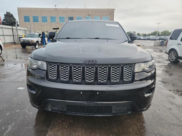 1C4RJFAG3JC342769 - 2018 JEEP GRAND CHER LAREDO BLACK photo 5