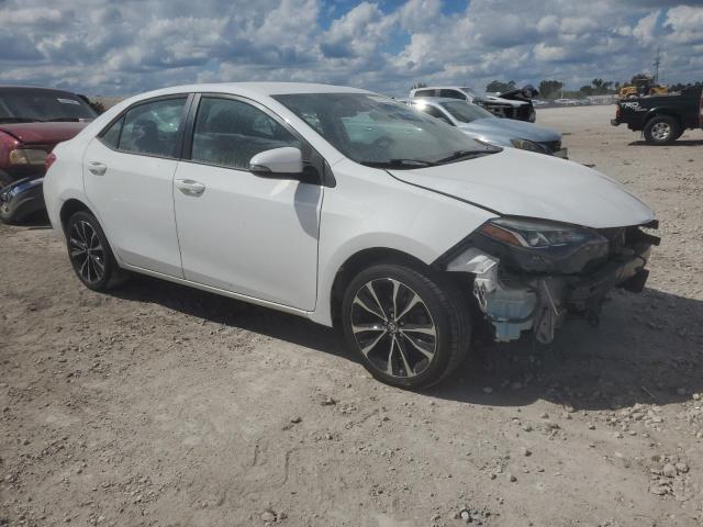 5YFBURHE3KP949519 - 2019 TOYOTA COROLLA L თეთრი ფოტო 4