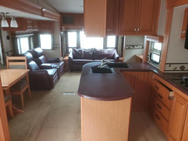 16F62C5R581B16557 - 2008 CAMPER UNKNOWN 白色 照片 6