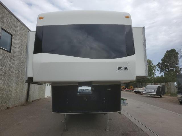 16F62C5R581B16557 - 2008 CAMPER UNKNOWN 白色 照片 7