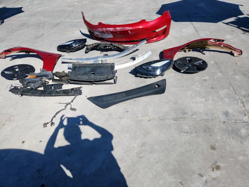 5YJ3E1EB7NF290079 - 2022 TESLA MODEL 3 Kırmızı fotoğraf 12