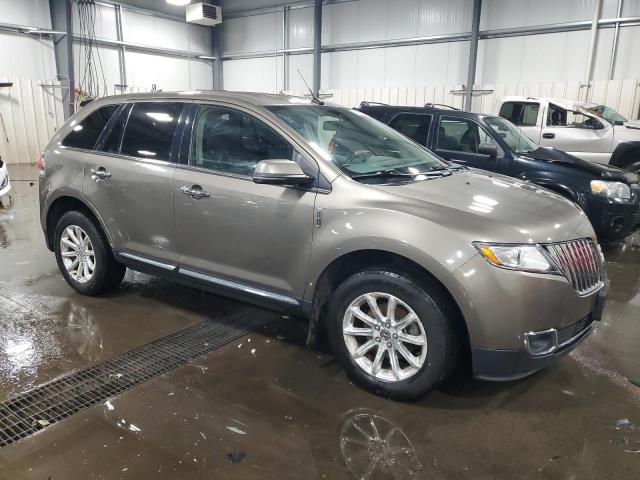2LMDJ8JK2CBL17813 - 2012 LINCOLN MKX TAN photo 4