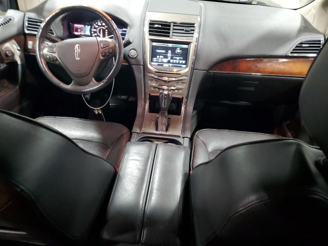 2LMDJ8JK2CBL17813 - 2012 LINCOLN MKX TAN photo 8