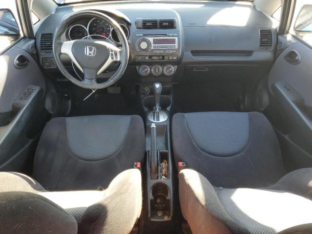 JHMGD386X7S018466 - 2007 HONDA FIT S SILVER photo 8