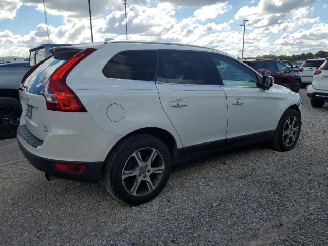 YV4902DZ8D2419202 - 2013 VOLVO XC60 T6 白色 照片 3