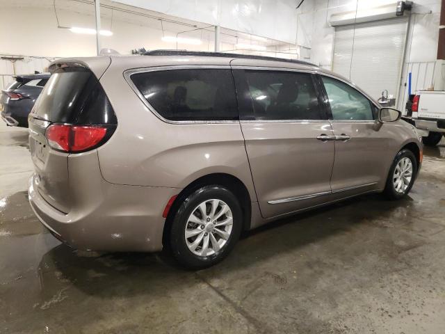2C4RC1BG0HR683124 - 2017 CHRYSLER PACIFICA TOURING L TAN photo 3