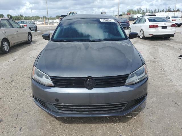 3VW2K7AJ6EM367215 - 2014 VOLKSWAGEN JETTA BASE Qara foto 5