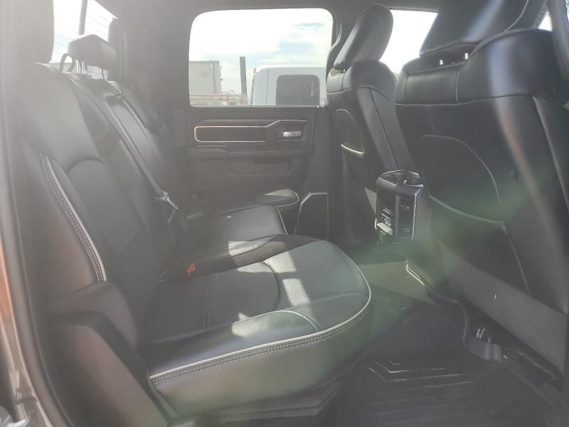 3C6UR5FL9RG104279 - 2024 RAM 2500 LARAMIE Մոխրագույն լուսանկար 11