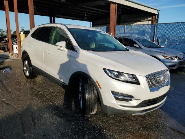 5LMCJ2C99KUL13102 - 2019 LINCOLN MKC SELECT WHITE photo 4