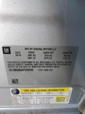 1G1ZB5EB0AF288330 - 2010 CHEVROLET MALIBU LS ვერცხლისფერი ფოტო 12