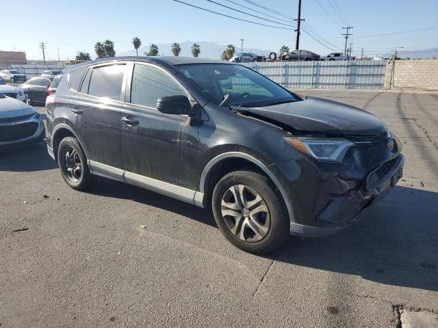 2T3ZFREV0JW493531 - 2018 TOYOTA RAV4 LE Siyah fotoğraf 4