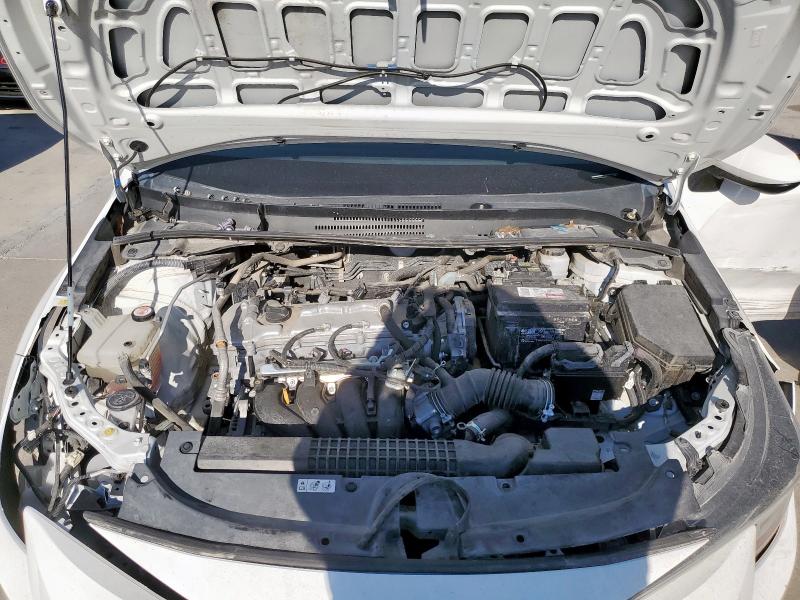 5YFEPMAE0MP249011 - 2021 TOYOTA COROLLA LE WHITE photo 11