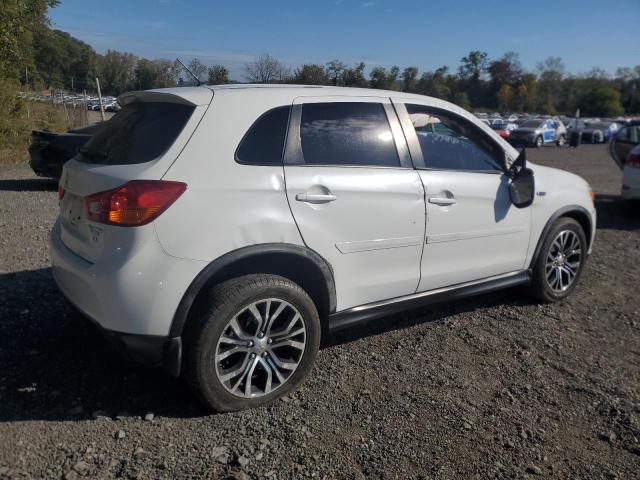 JA4AP3AW6GZ050230 - 2016 MITSUBISHI OUTLANDER ES თეთრი ფოტო 3