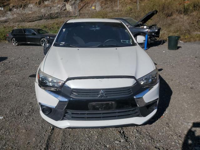 JA4AP3AW6GZ050230 - 2016 MITSUBISHI OUTLANDER ES თეთრი ფოტო 5