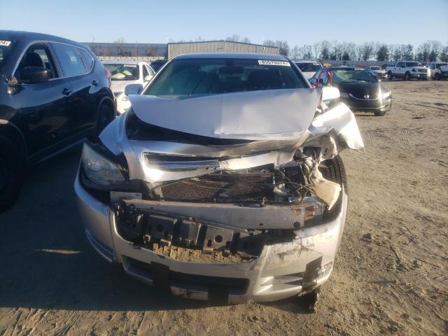 1G1ZC5EU0CF282996 - 2012 CHEVROLET MALIBU 1LT SILVER photo 5