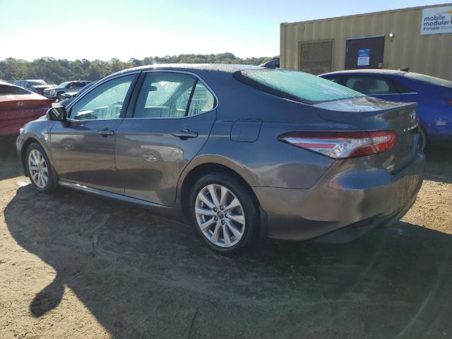 4T1C11AK3LU906362 - 2020 TOYOTA CAMRY LE BROWN photo 2