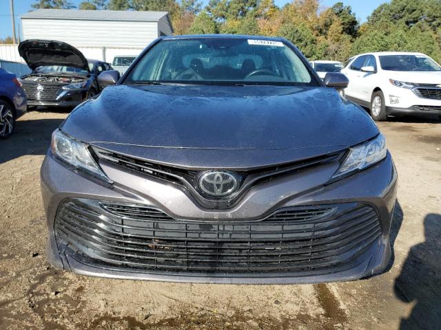 4T1C11AK3LU906362 - 2020 TOYOTA CAMRY LE BROWN photo 5