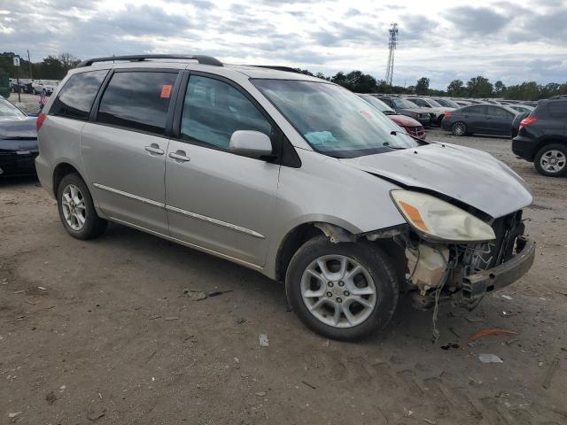 5TDBA22C44S013619 - 2004 TOYOTA SIENNA XLE 银色 照片 4