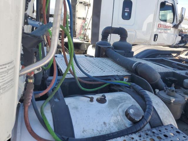 1FUJGEDR0CSBV1754 - 2012 FREIGHTLINER CASCADIA WHITE photo 6