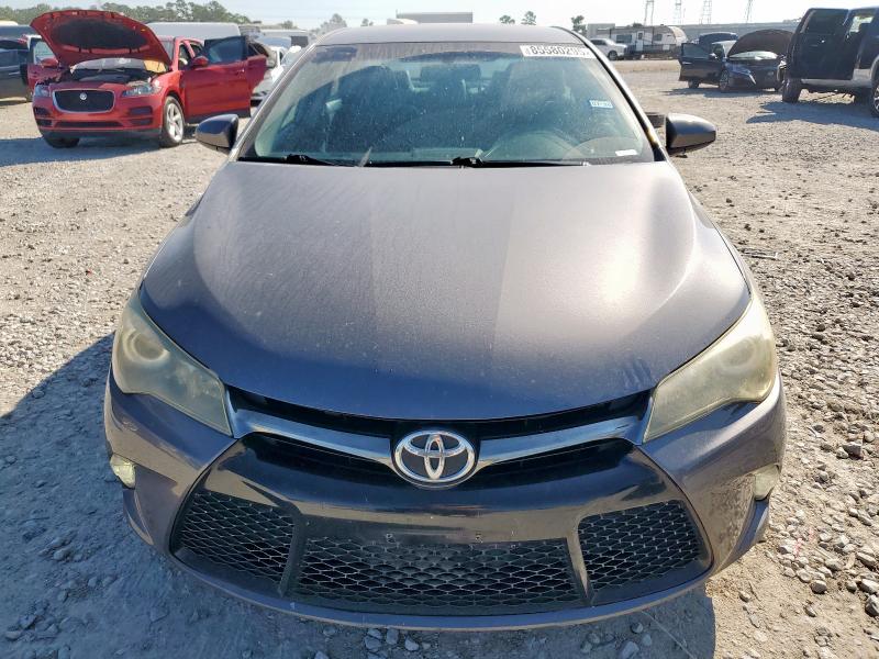 4T1BF1FK3GU218244 - 2016 TOYOTA CAMRY LE ნაცრისფერი ფოტო 5