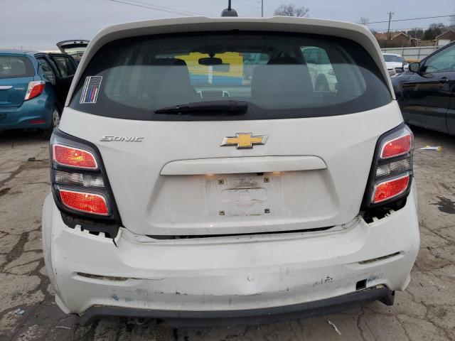 1G1JG6SH2H4156415 - 2017 CHEVROLET SONIC WHITE photo 6