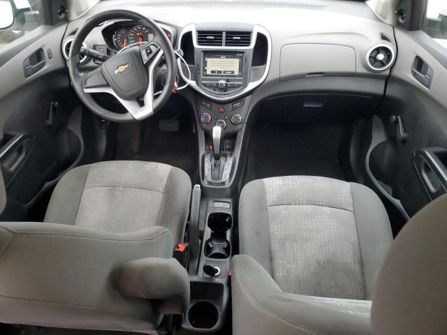 1G1JG6SH2H4156415 - 2017 CHEVROLET SONIC WHITE photo 8