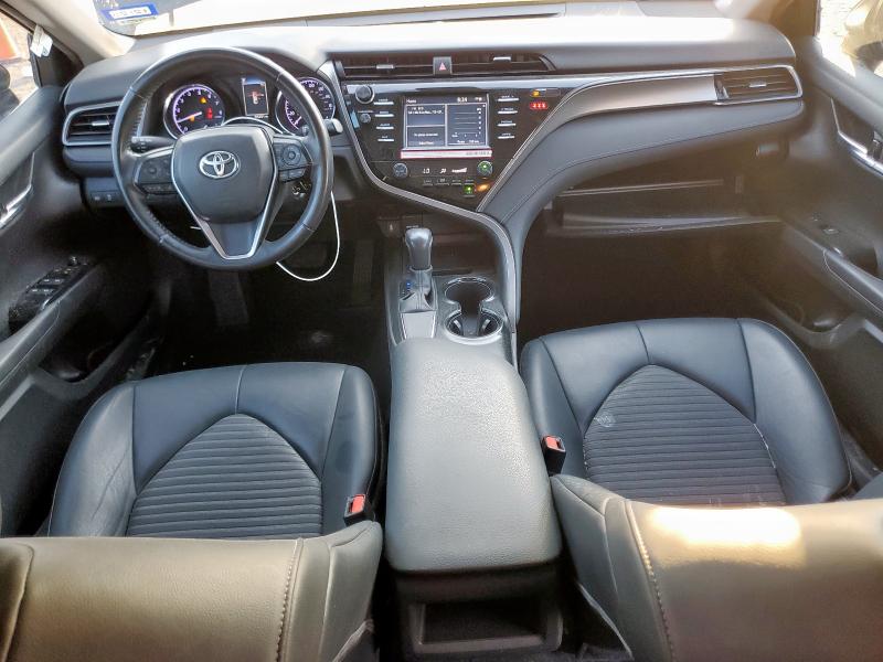 4T1G11AKXLU929817 - 2020 TOYOTA CAMRY SE BLACK photo 8