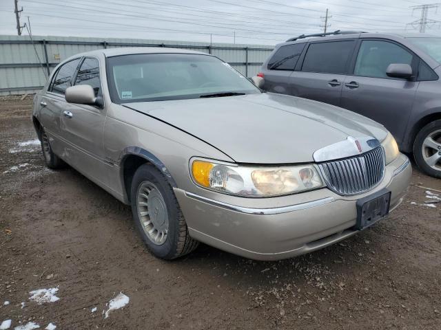 1LNHM81W31Y733358 - 2001 LINCOLN TOWN CAR EXECUTIVE Braun Foto 4