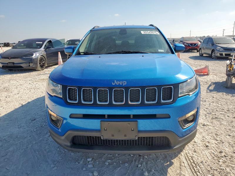 3C4NJCBB0HT652778 - 2017 JEEP COMPASS LATITUDE ლურჯი ფოტო 5
