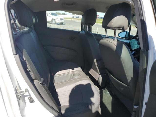 KL8CC6S95FC788082 - 2015 CHEVROLET SPARK 1LT WHITE photo 10