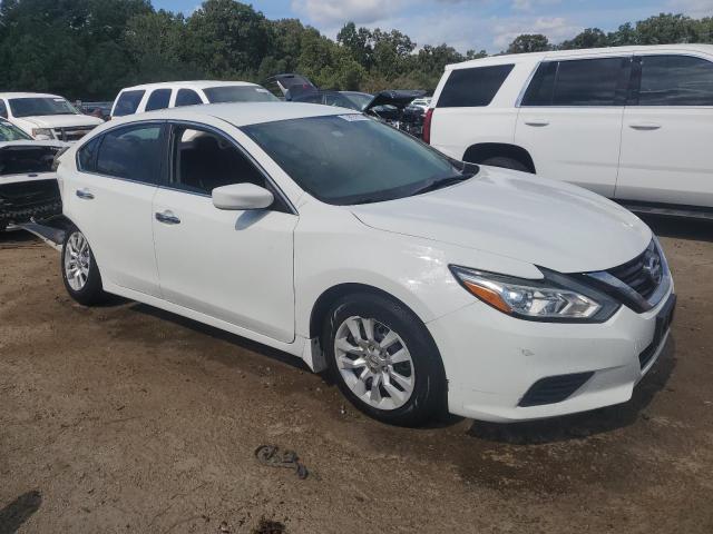 1N4AL3AP8JC299817 - 2018 NISSAN ALTIMA 2.5 WHITE photo 4