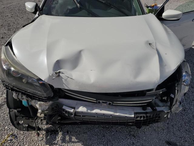 1HGCR2F5XFA204519 - 2015 HONDA ACCORD SPORT 白色 照片 11