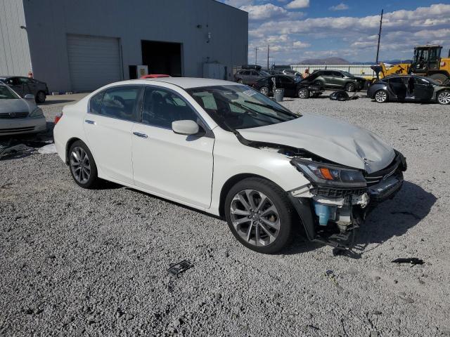 1HGCR2F5XFA204519 - 2015 HONDA ACCORD SPORT 白色 照片 4