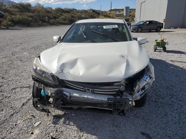 1HGCR2F5XFA204519 - 2015 HONDA ACCORD SPORT 白色 照片 5