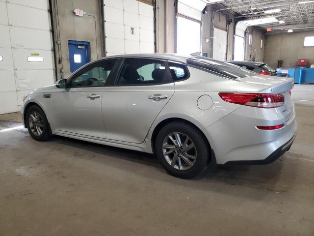 5XXGT4L36KG313140 - 2019 KIA OPTIMA LX SILVER photo 2