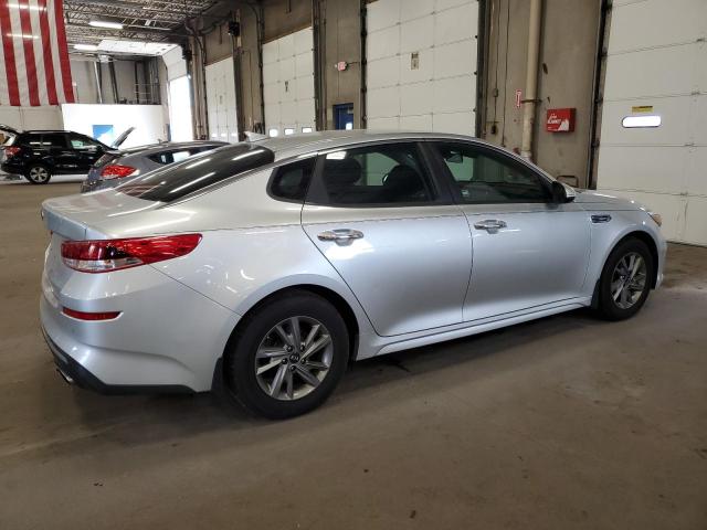 5XXGT4L36KG313140 - 2019 KIA OPTIMA LX SILVER photo 3
