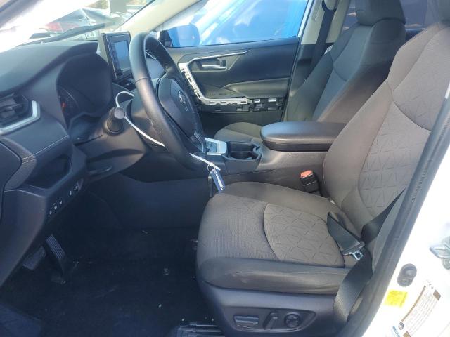 JTMP1RFV7LD057229 - 2020 TOYOTA RAV4 XLE WHITE photo 7