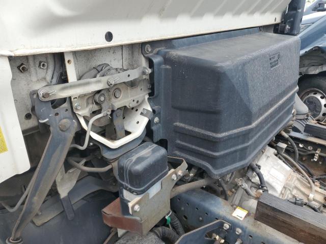 JALE5W161L7900347 - 2020 ISUZU NQR WHITE photo 7