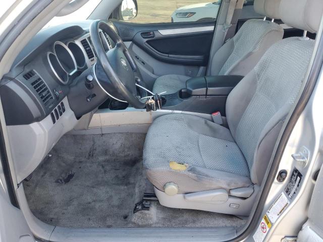 JTEZU14R860067833 - 2006 TOYOTA 4RUNNER SR5 Gümüş fotoğraf 7