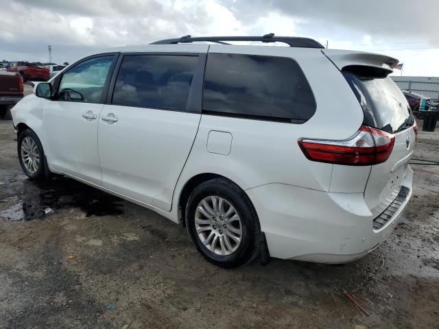 5TDYZ3DC3HS874558 - 2017 TOYOTA SIENNA XLE 白色 照片 2