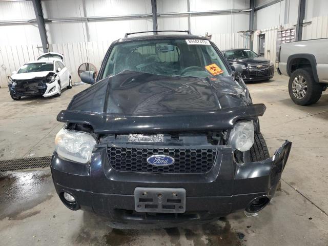 1FMCU94137KA41757 - 2007 FORD ESCAPE LIMITED BLACK photo 5