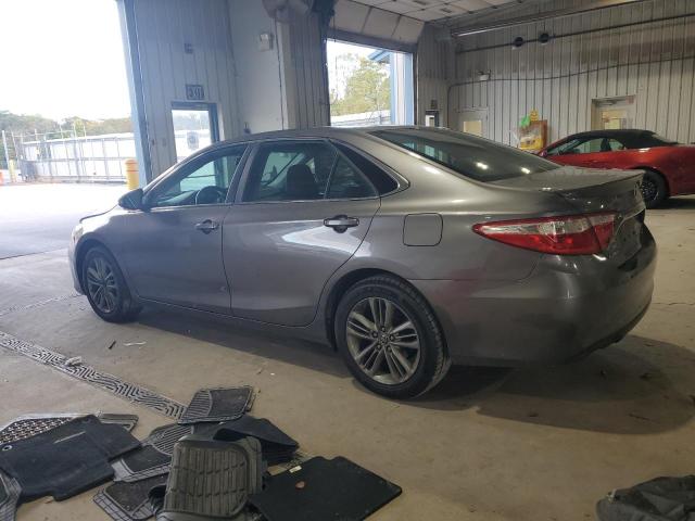 4T1BF1FK0GU541165 - 2016 TOYOTA CAMRY LE CHARCOAL photo 2