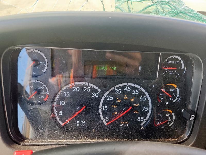 3ALACWFB3LDLV5879 - 2020 FREIGHTLINER M2 106 MEDIUM DUTY WHITE photo 9