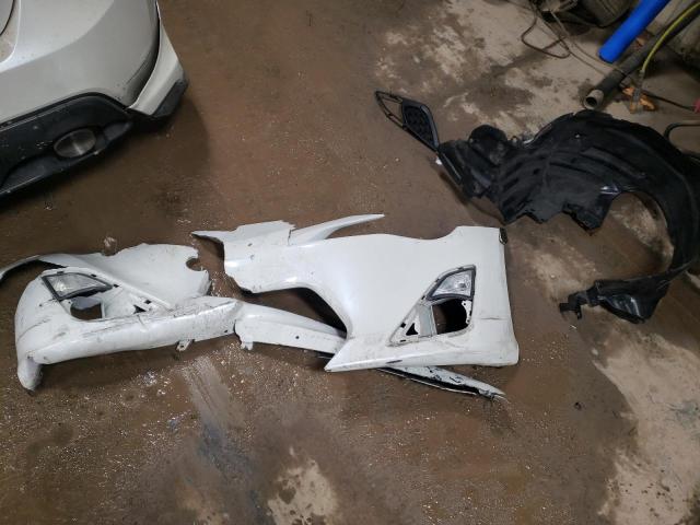 JF1ZNAA12D2723712 - 2013 TOYOTA SCION FR-S WHITE photo 12