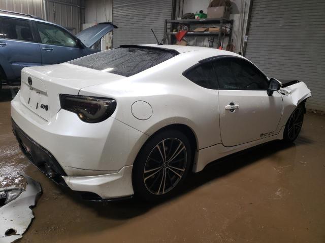 JF1ZNAA12D2723712 - 2013 TOYOTA SCION FR-S WHITE photo 3