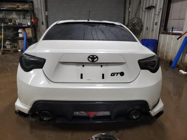 JF1ZNAA12D2723712 - 2013 TOYOTA SCION FR-S WHITE photo 6