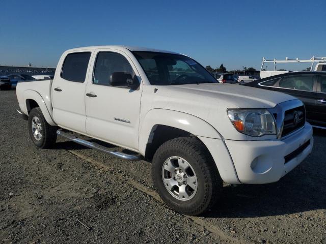 5TEJU62N35Z080597 - 2005 TOYOTA TACOMA DOUBLE CAB PRERUNNER WHITE photo 4